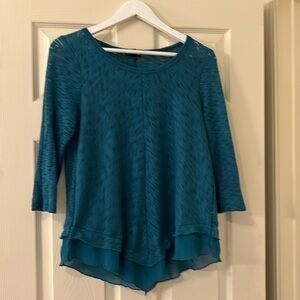 Beautiful New Directions Lightweight Top